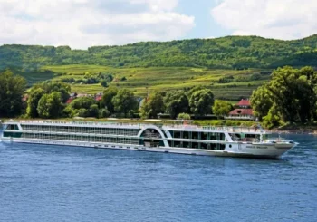 Cruise langs de oevers van de Moezel